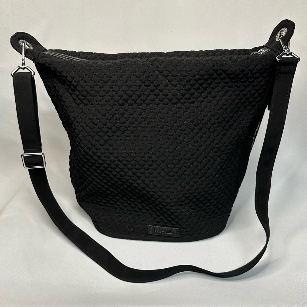 Vera Bradley Black Quilted Carson Bucket Bag/crossbody. EUC